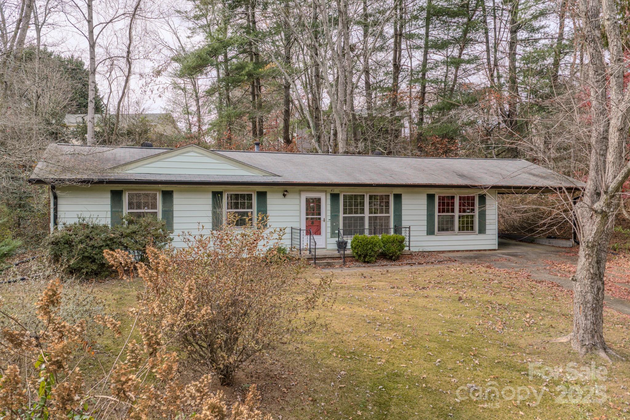 43 Lancelot Lane Asheville NC 28806