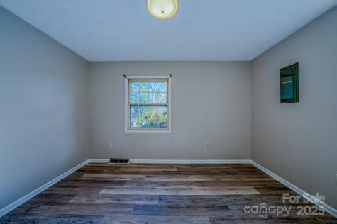 43 Lancelot Lane Asheville NC 28806