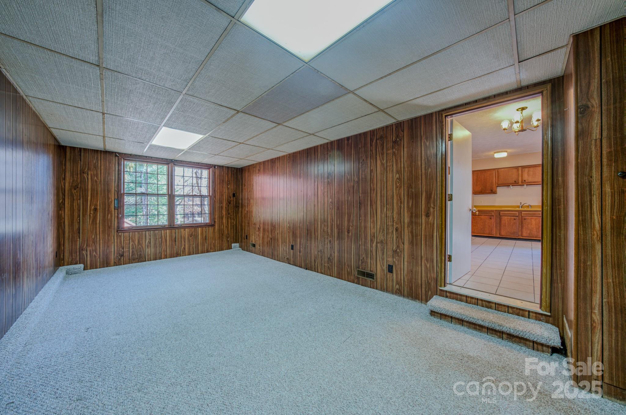 43 Lancelot Lane Asheville NC 28806