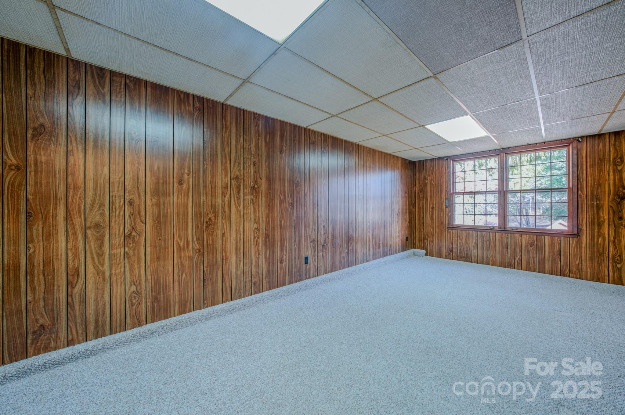 43 Lancelot Lane Asheville NC 28806