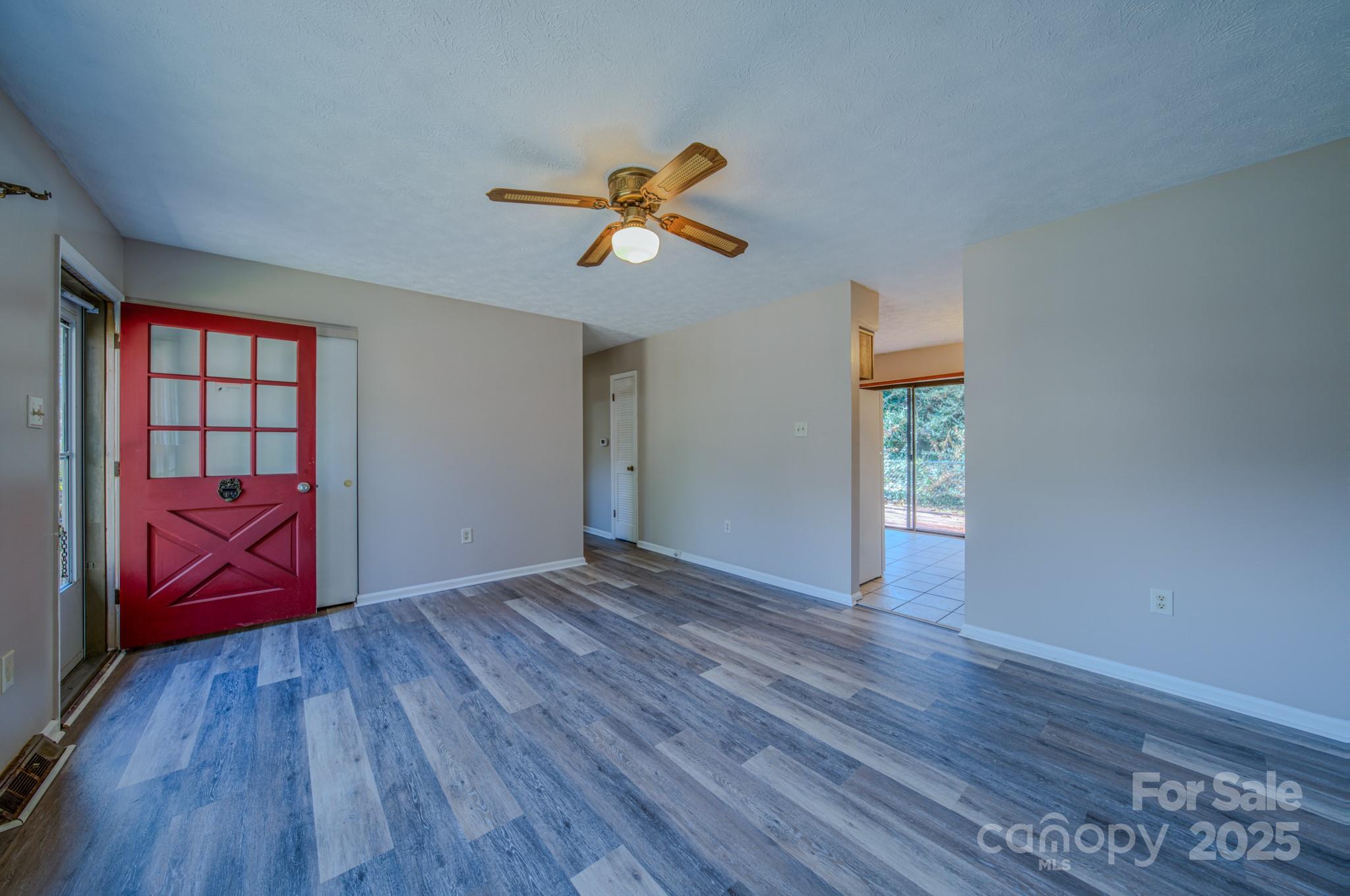 43 Lancelot Lane Asheville NC 28806