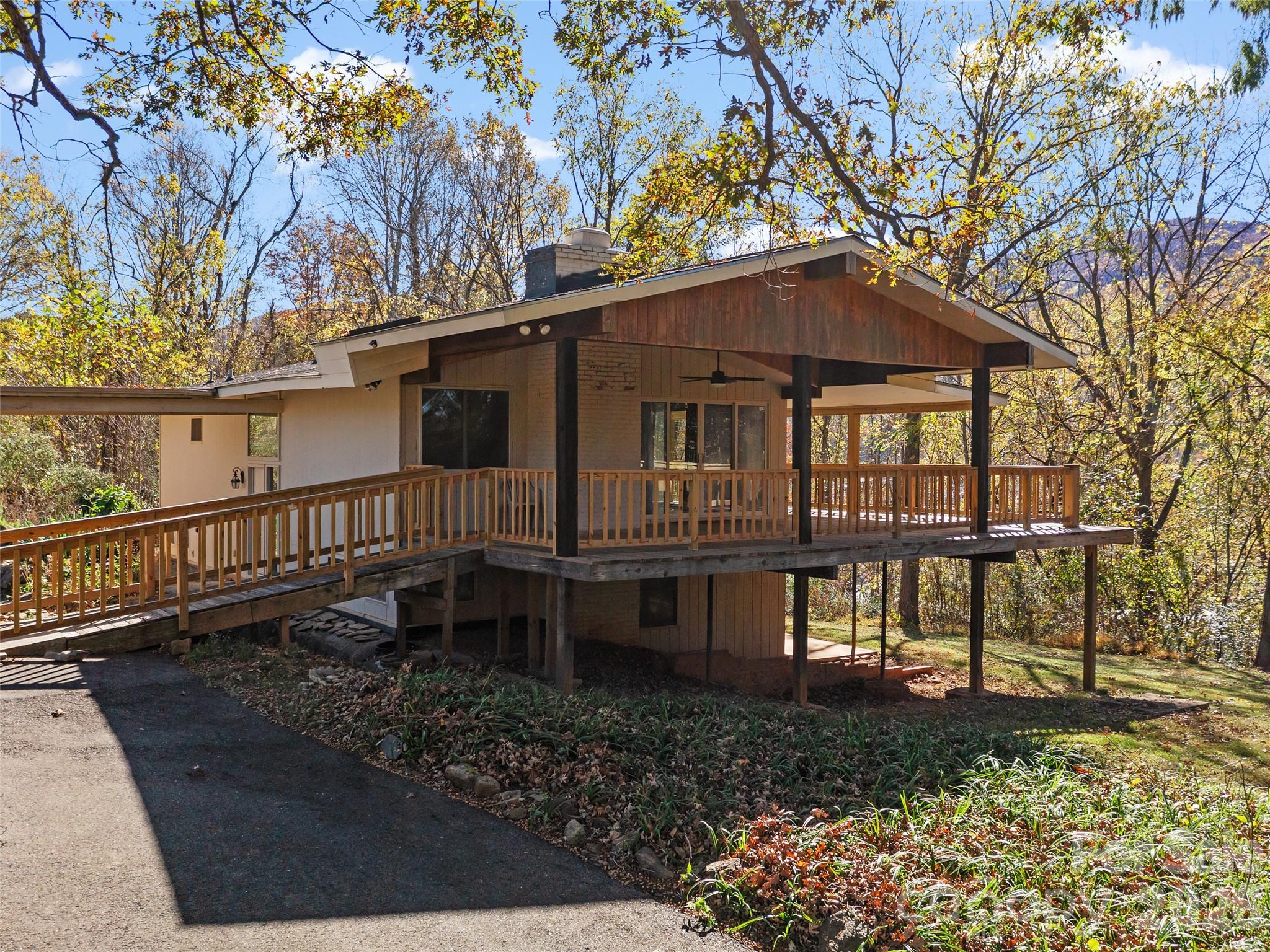 19 Old Patton Hill Road Swannanoa NC 28778