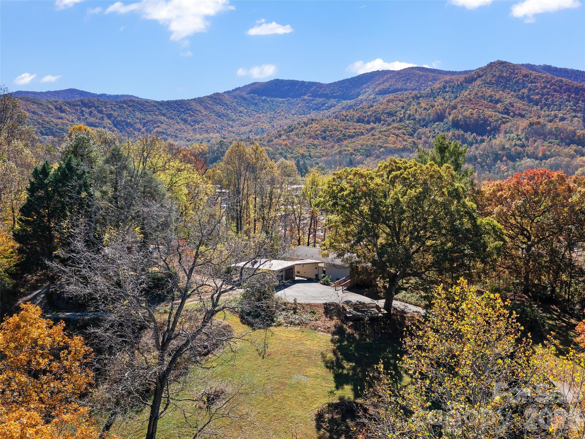 19 Old Patton Hill Road Swannanoa NC 28778
