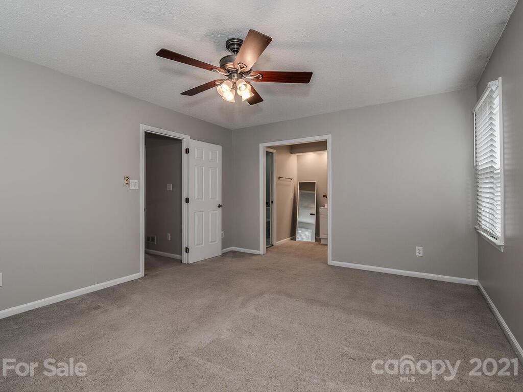 9145 Kings Canyon Drive Charlotte NC 28210