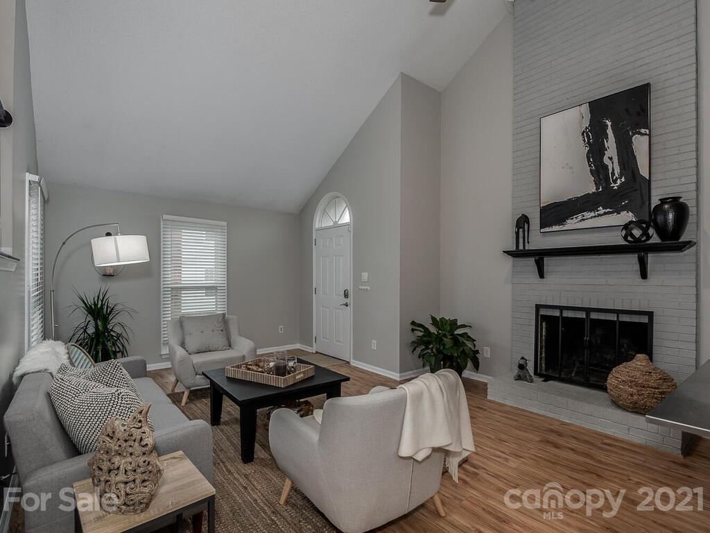 9145 Kings Canyon Drive Charlotte NC 28210
