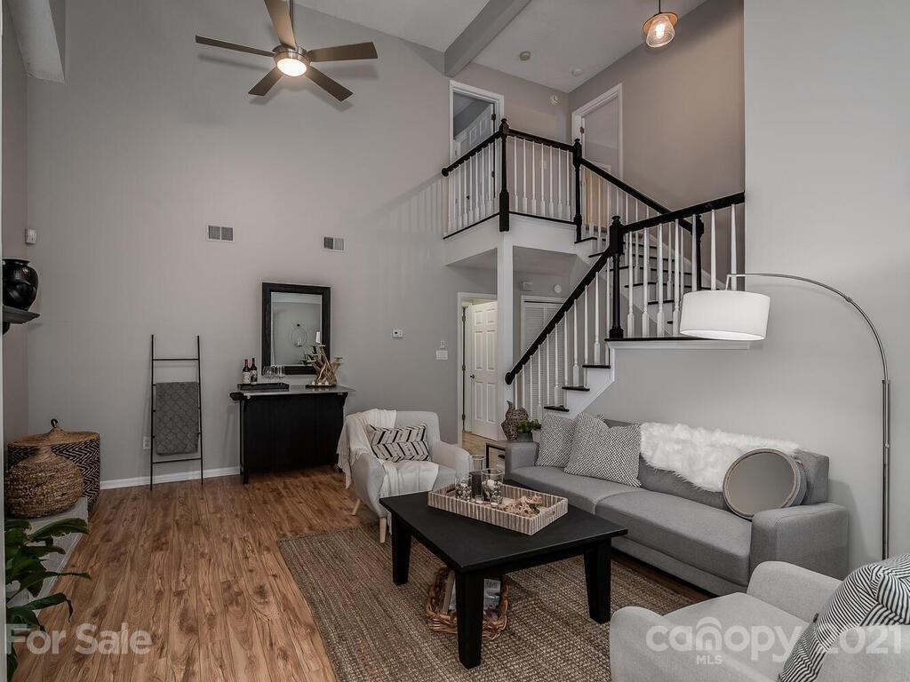 9145 Kings Canyon Drive Charlotte NC 28210