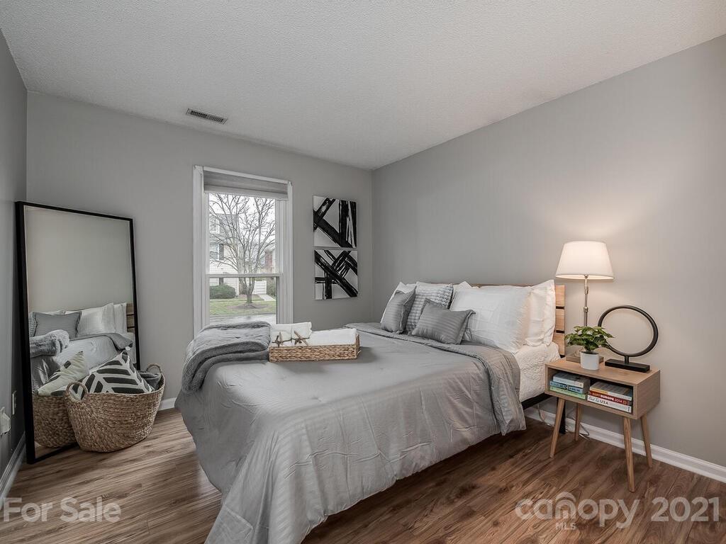 9145 Kings Canyon Drive Charlotte NC 28210