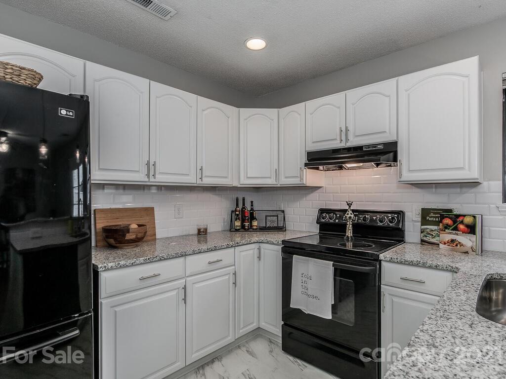 9145 Kings Canyon Drive Charlotte NC 28210