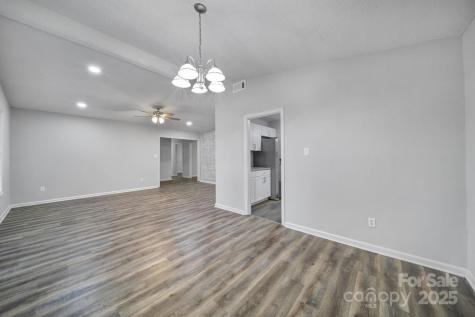 6513 Old Post Road Charlotte NC 28212