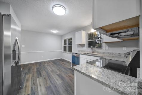 6513 Old Post Road Charlotte NC 28212