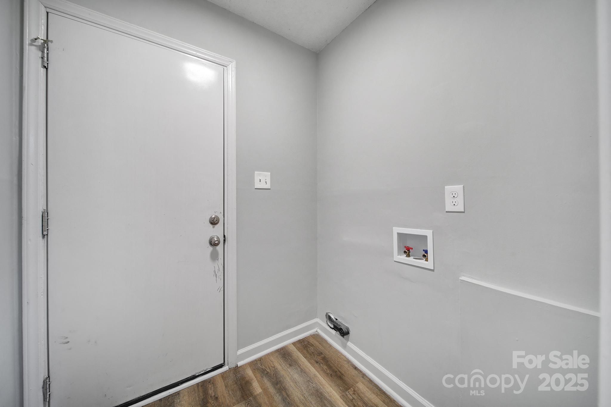 6513 Old Post Road Charlotte NC 28212