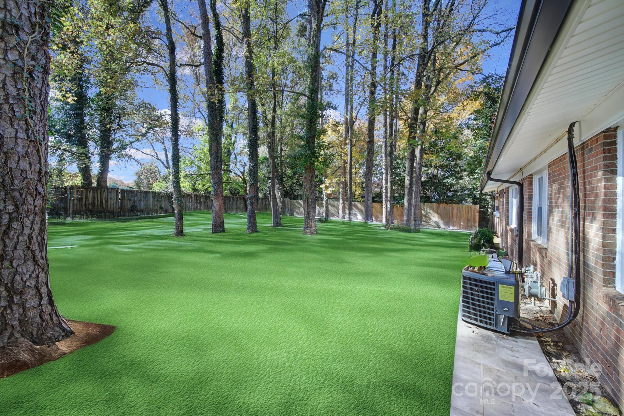 6513 Old Post Road Charlotte NC 28212