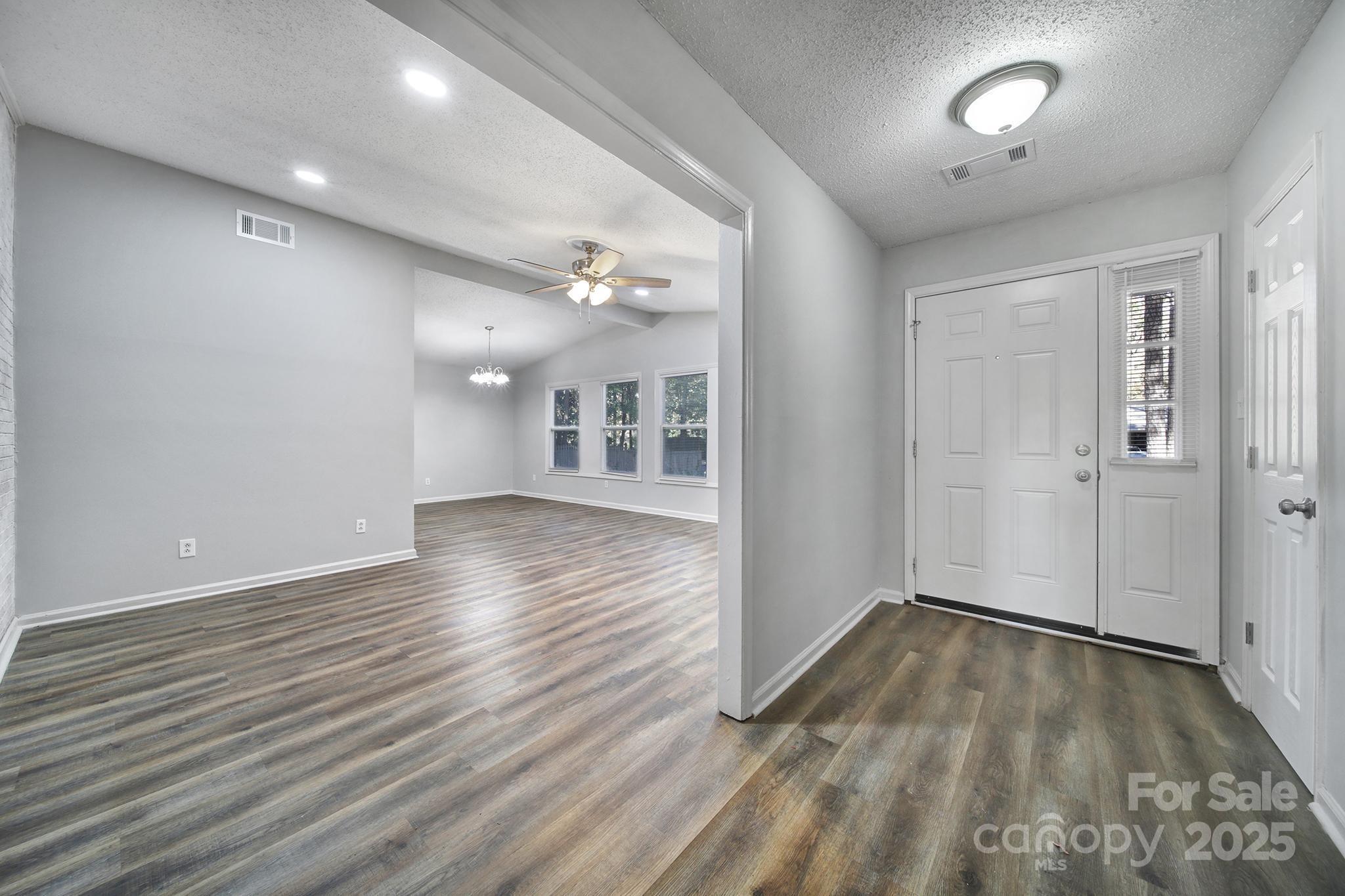 6513 Old Post Road Charlotte NC 28212