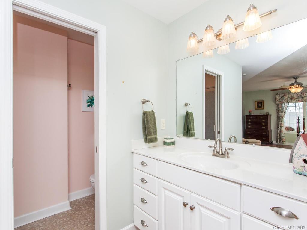 19 Farthings Drive Arden NC 28704