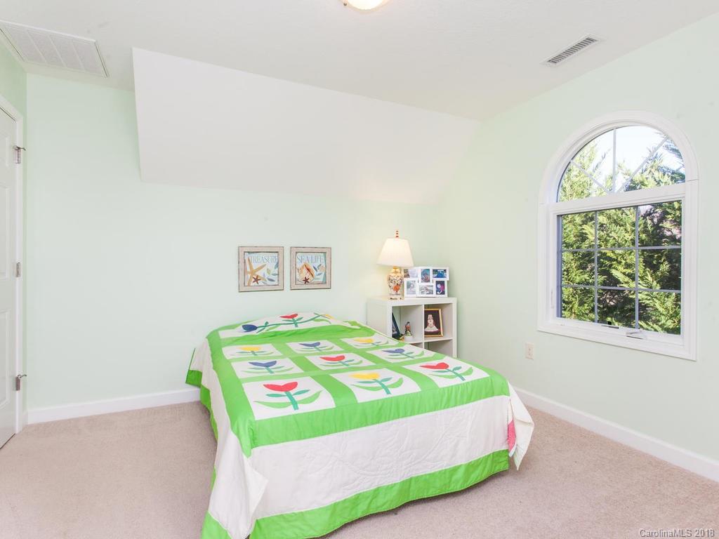 19 Farthings Drive Arden NC 28704