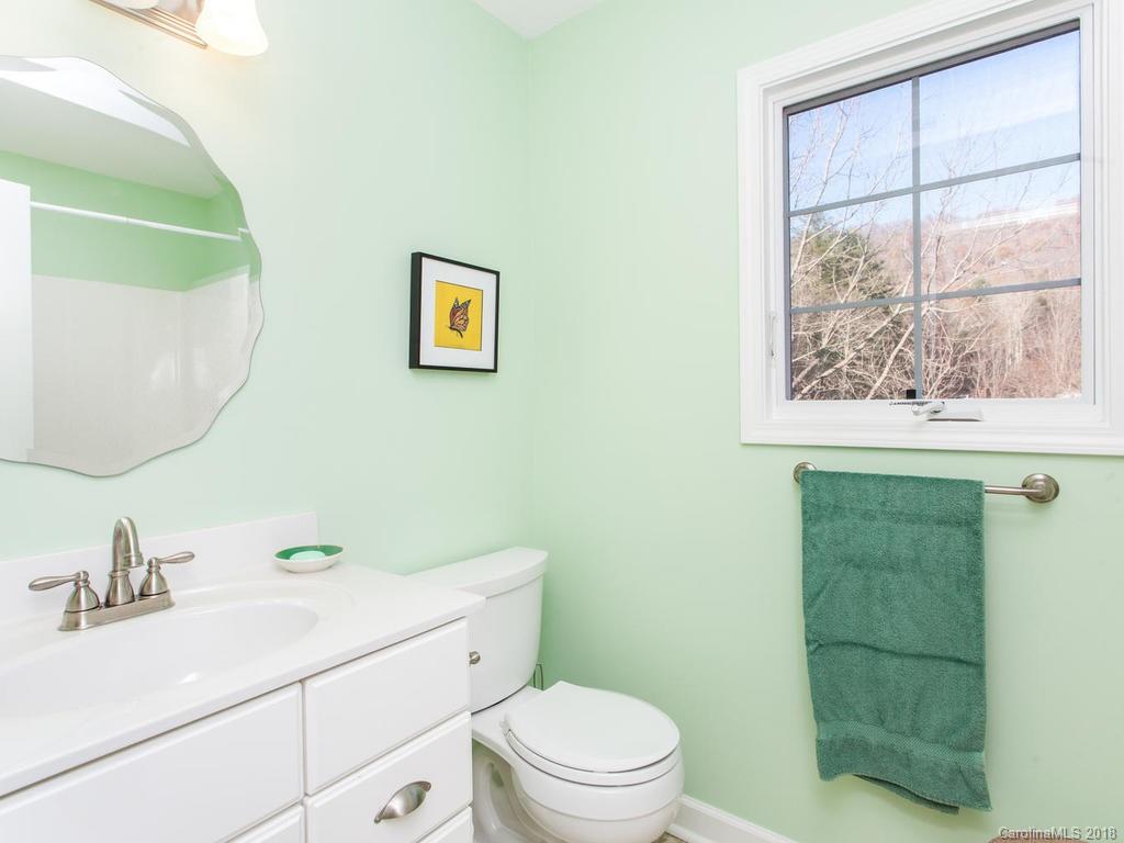 19 Farthings Drive Arden NC 28704