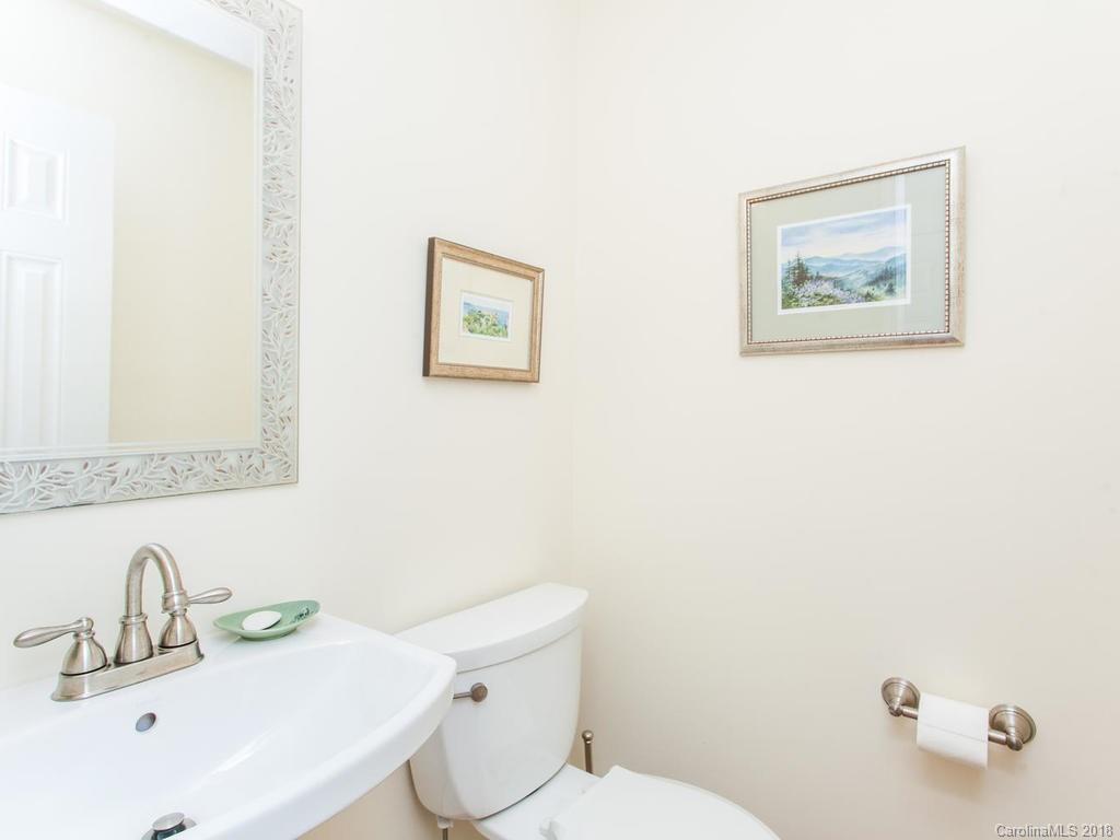 19 Farthings Drive Arden NC 28704