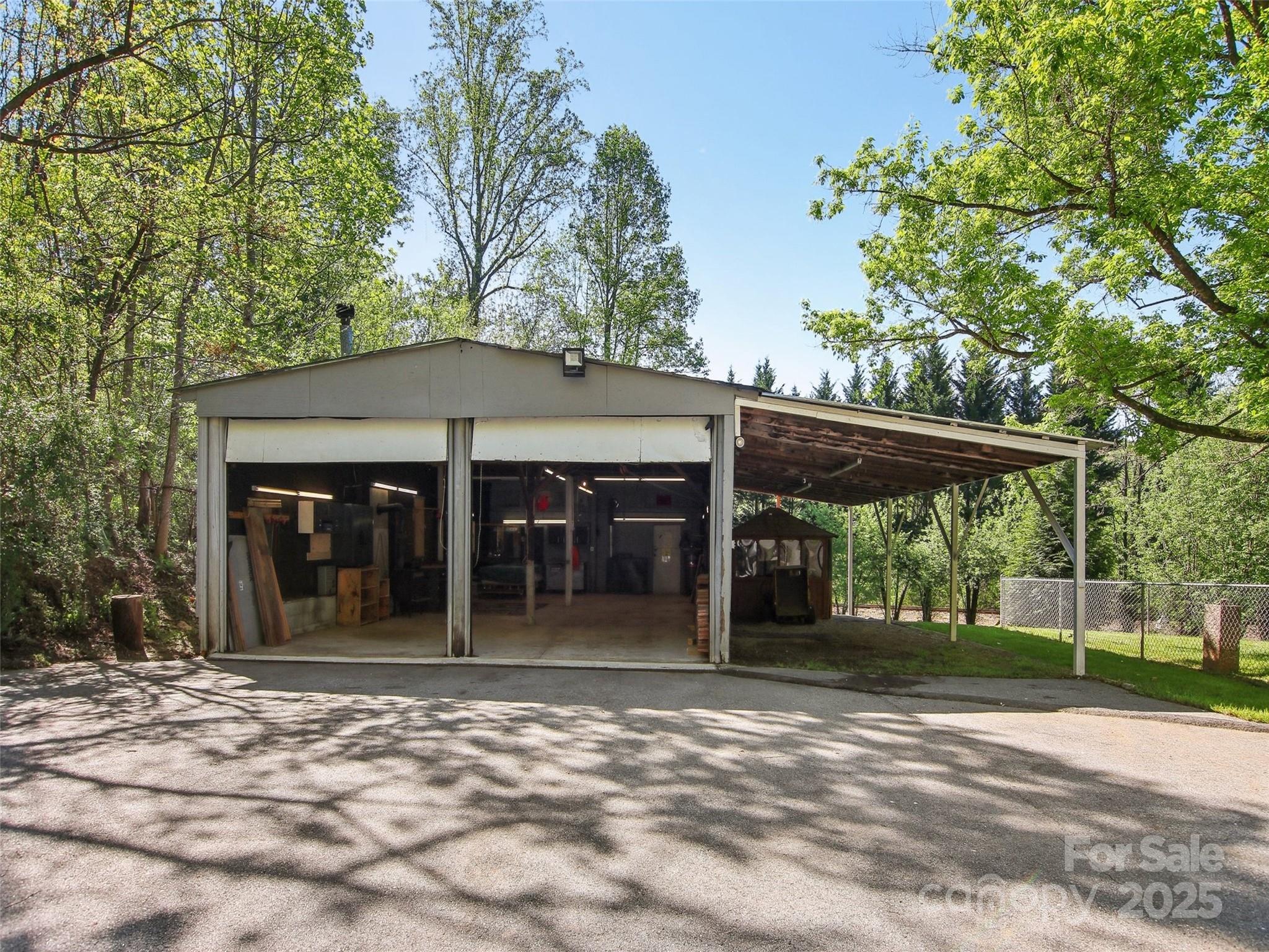 30 Griffin Lane Candler NC 28715