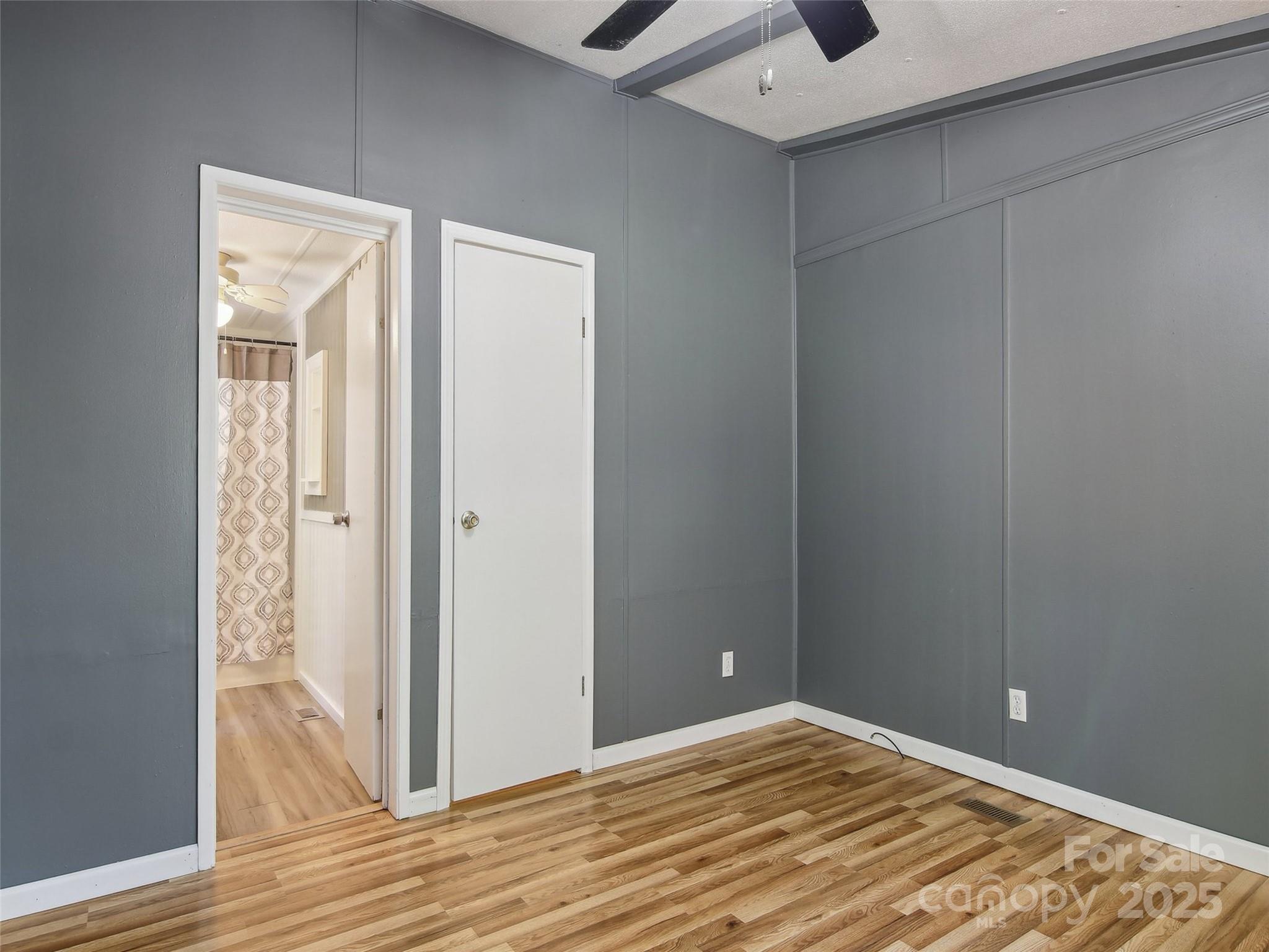 30 Griffin Lane Candler NC 28715