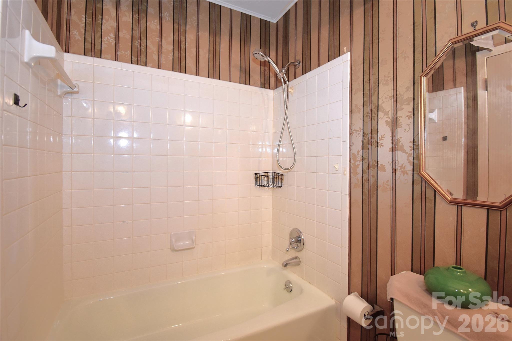 88 Botany Drive Asheville NC 28805