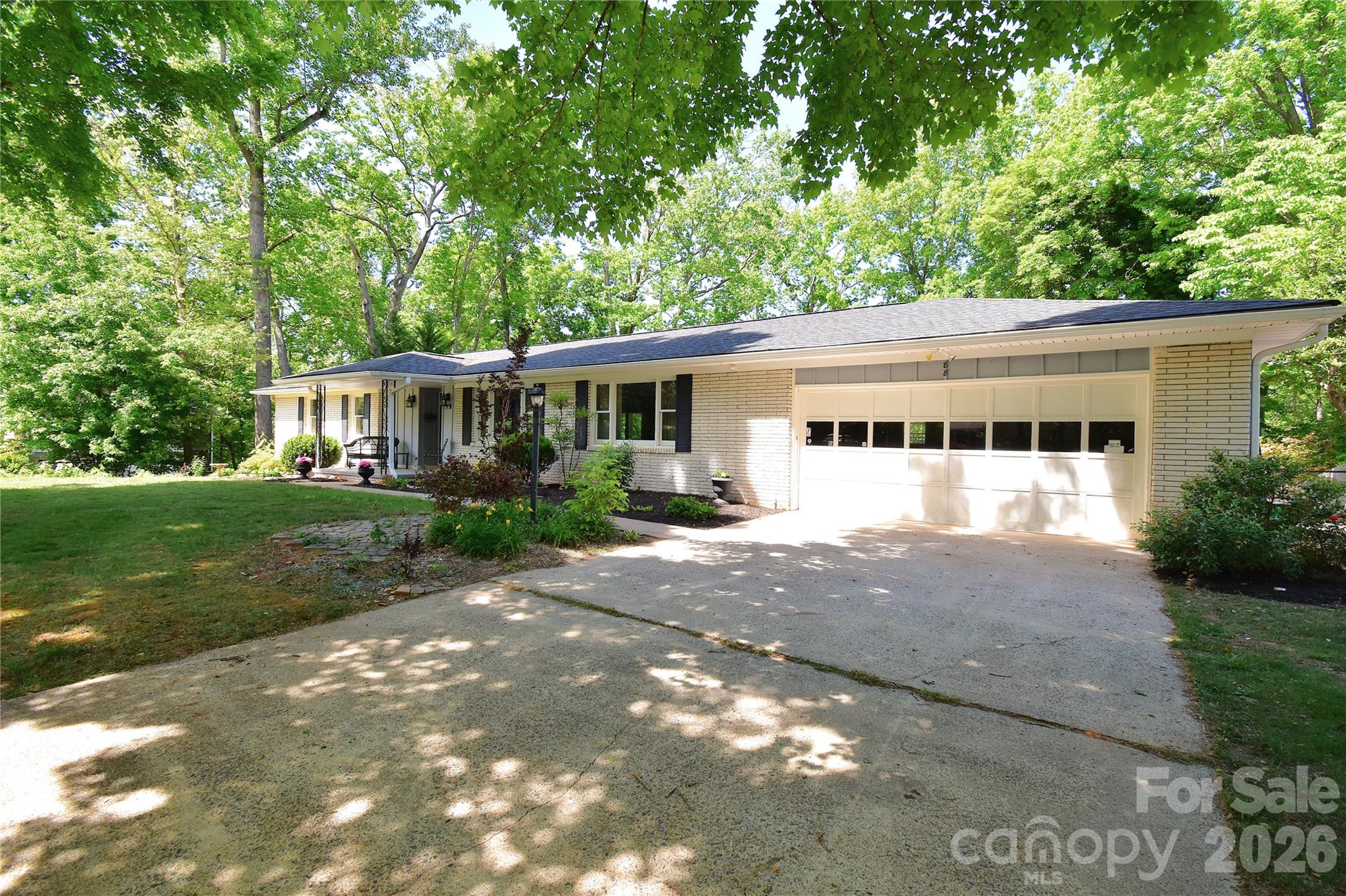 88 Botany Drive Asheville NC 28805