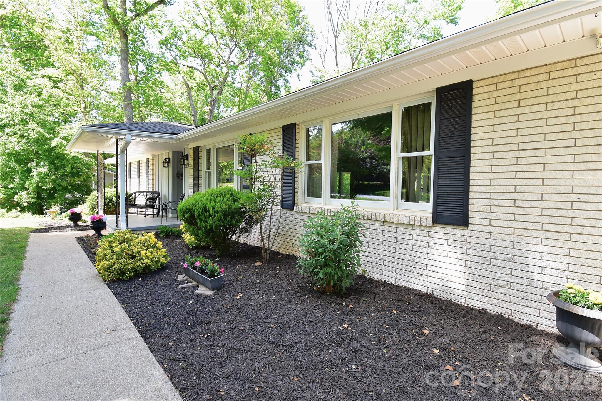 88 Botany Drive Asheville NC 28805