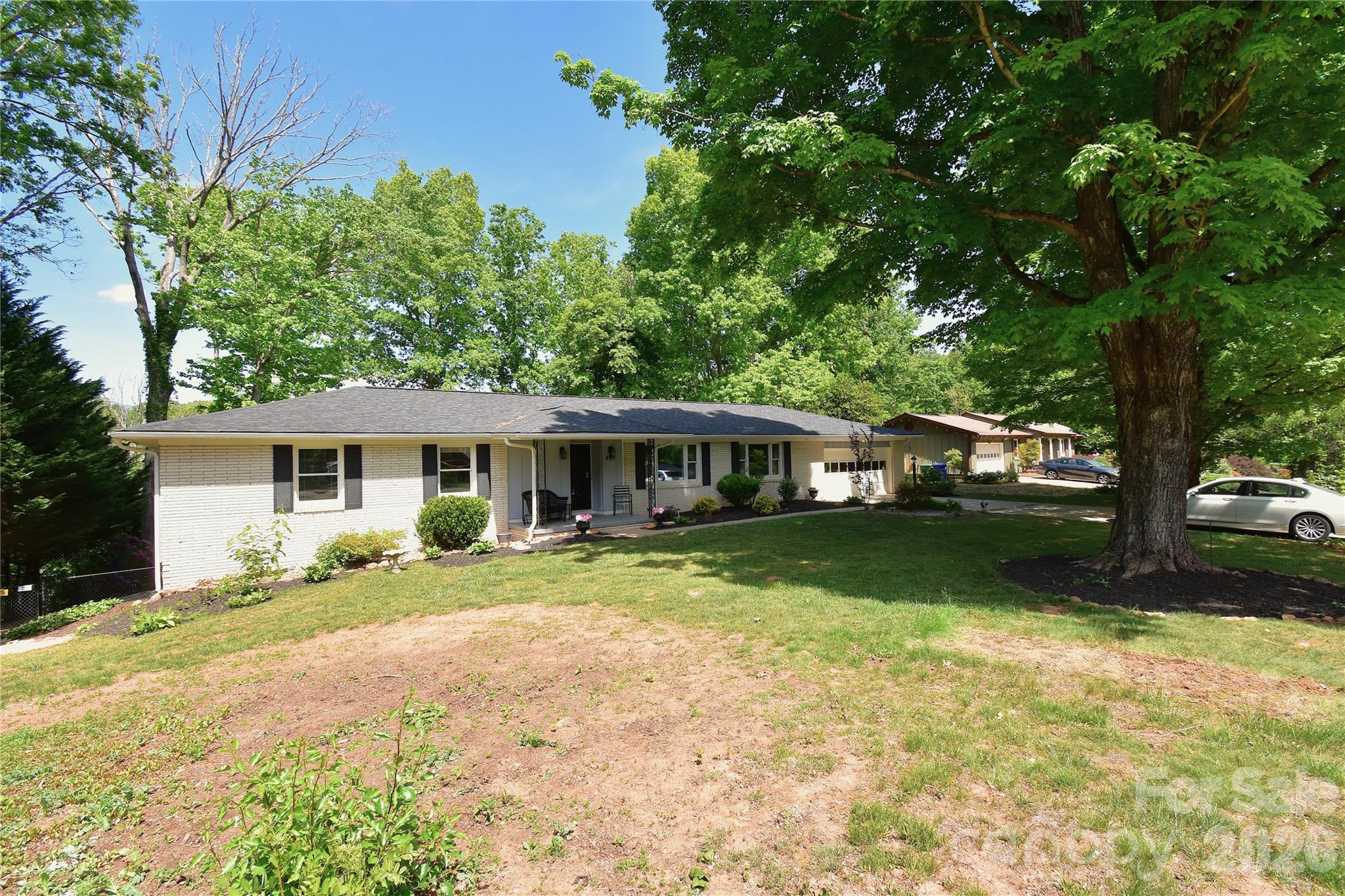 88 Botany Drive Asheville NC 28805