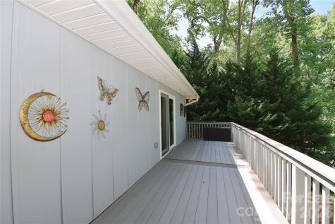 88 Botany Drive Asheville NC 28805
