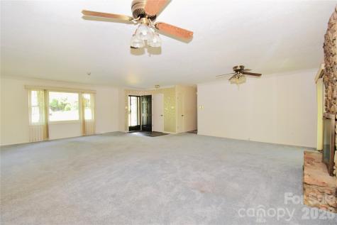 88 Botany Drive Asheville NC 28805