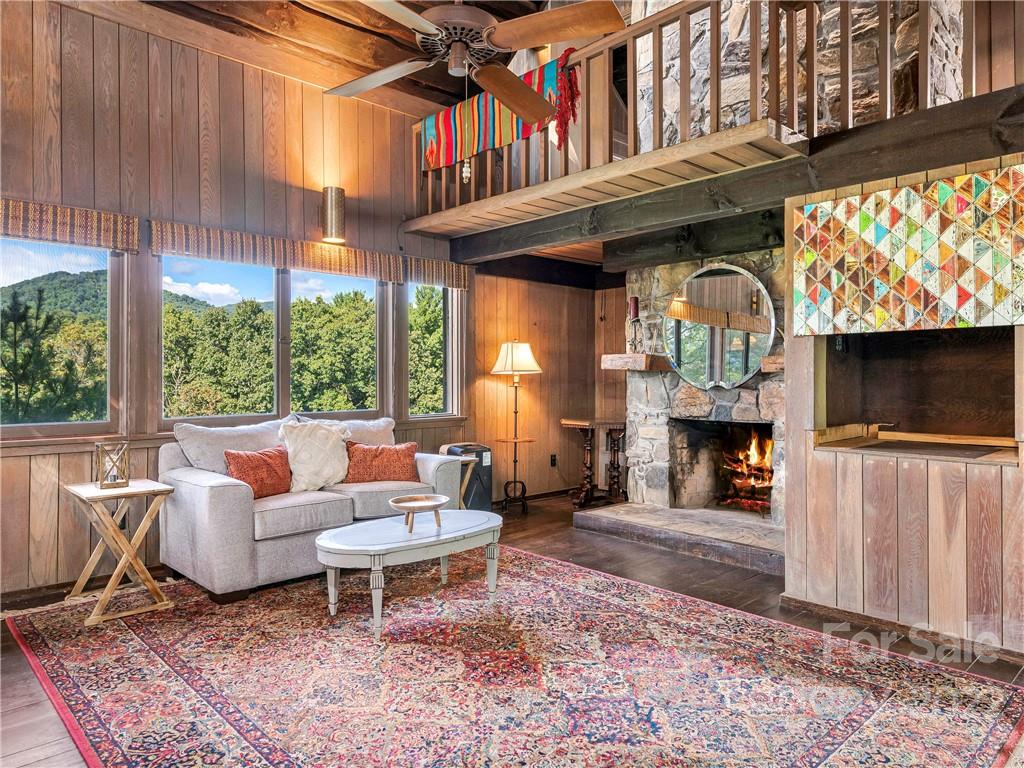 8, 50 And 200 Cc Farm Road Burnsville NC 28714