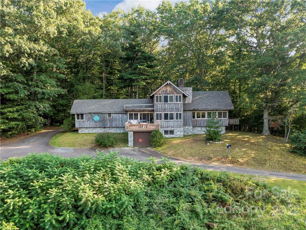 8, 50 And 200 Cc Farm Road Burnsville NC 28714