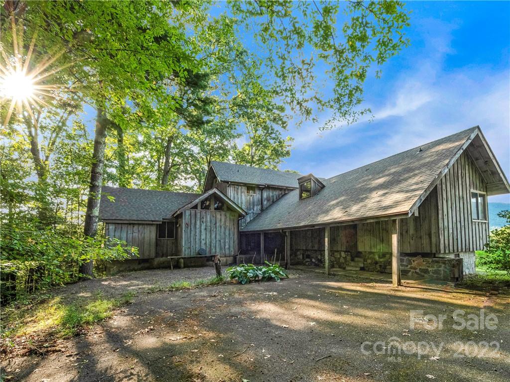 8, 50 And 200 Cc Farm Road Burnsville NC 28714