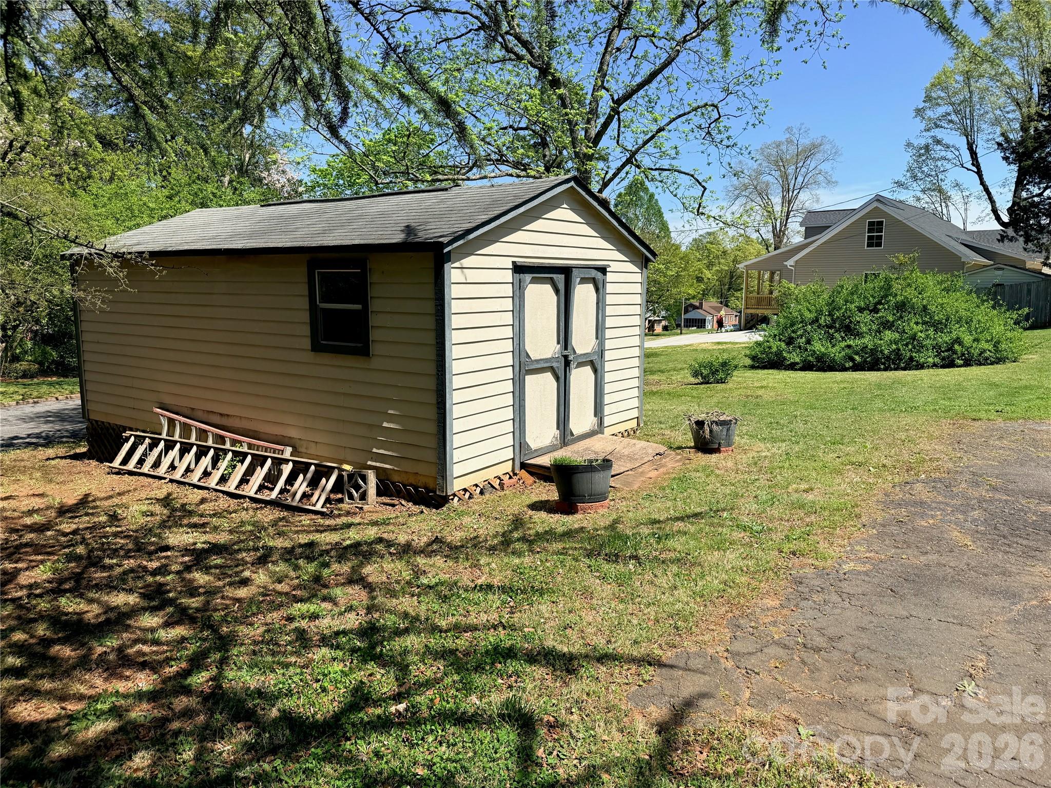 261 Old Caroleen Road Forest City NC 28043