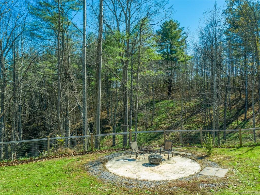 2705 Bear Creek Road Marshall NC 28753