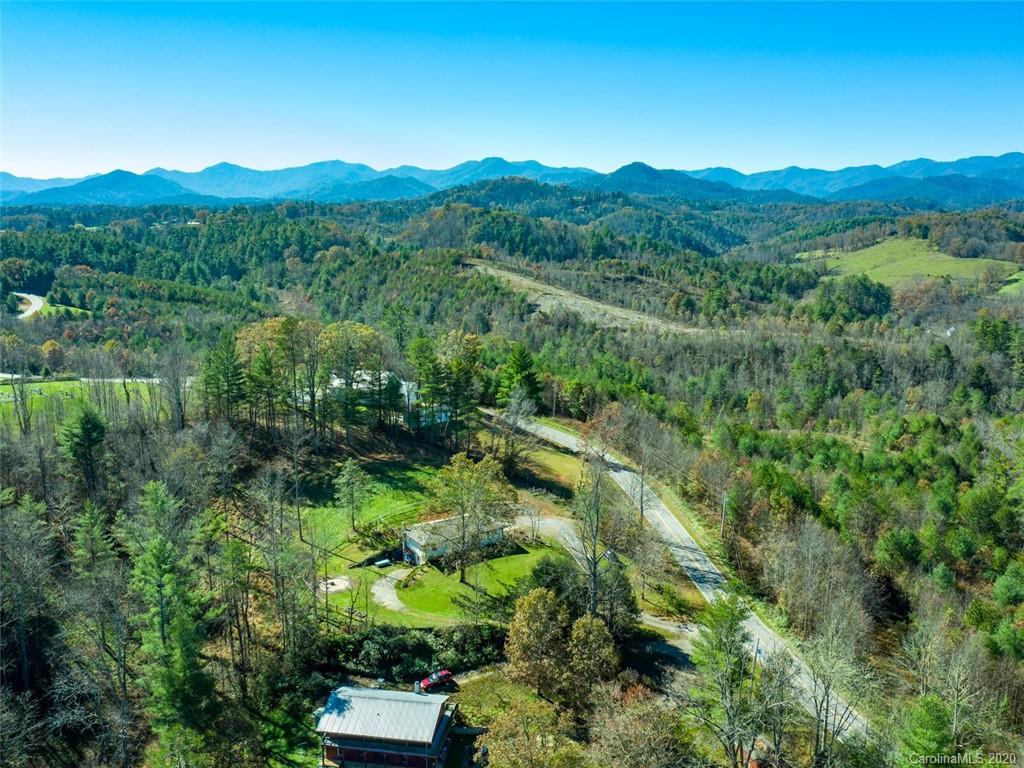 2705 Bear Creek Road Marshall NC 28753