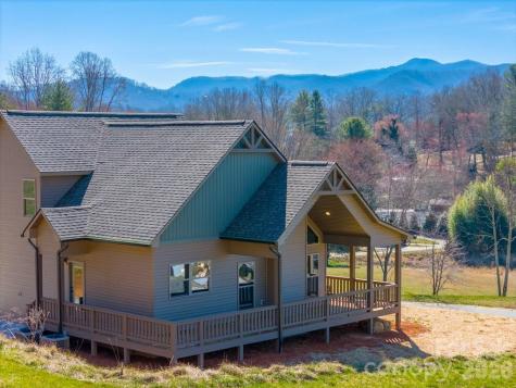 50 Fairview Street Franklin NC 28734
