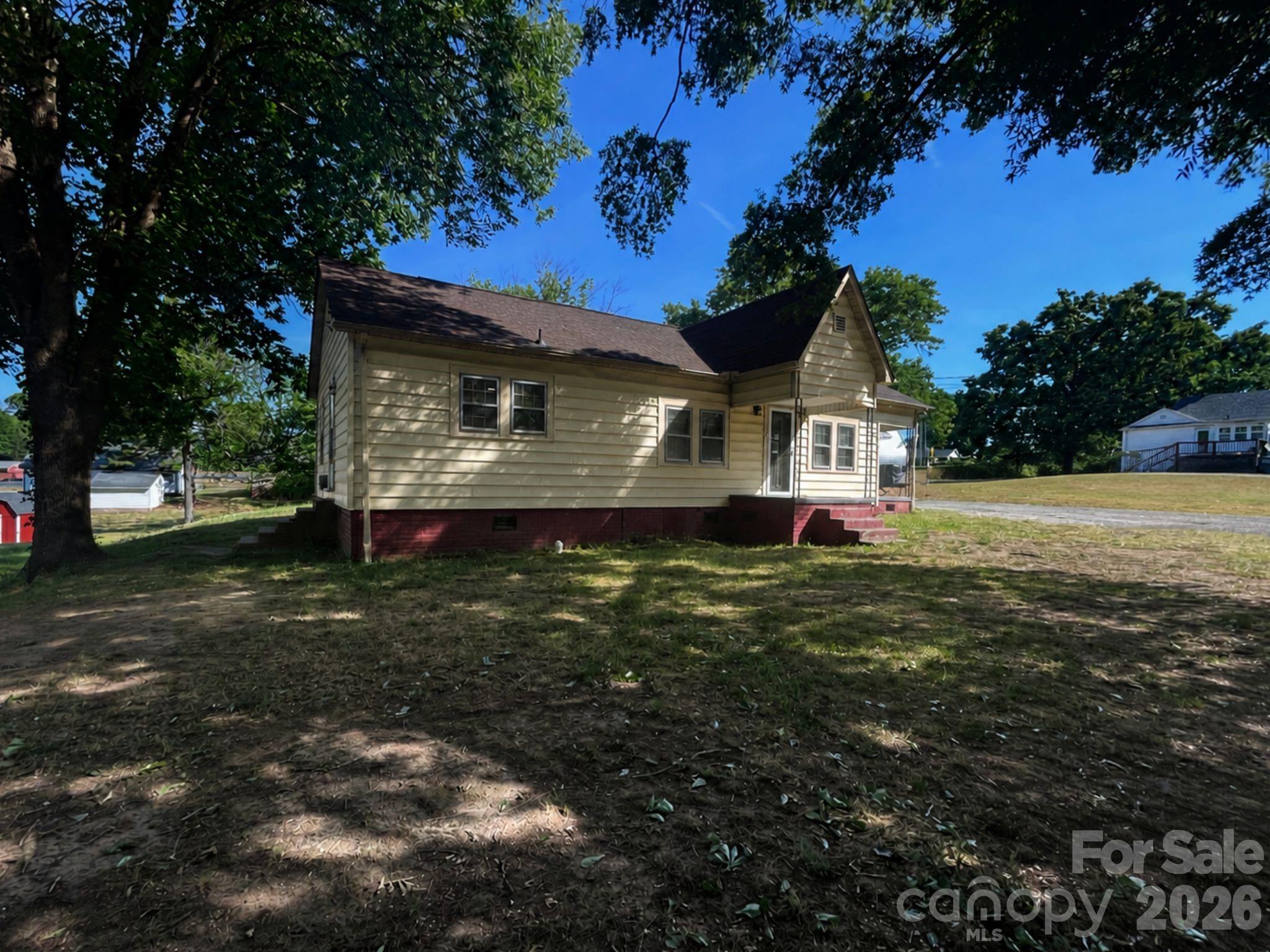 402 Easy Street Concord NC 28027