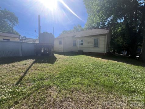 402 Easy Street Concord NC 28027