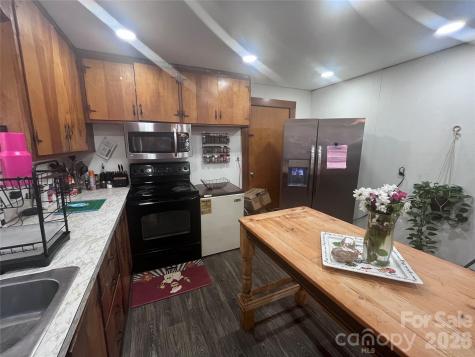 402 Easy Street Concord NC 28027