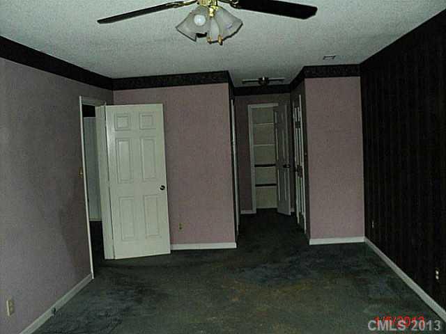5446 Elizabeth Road Charlotte NC 28269