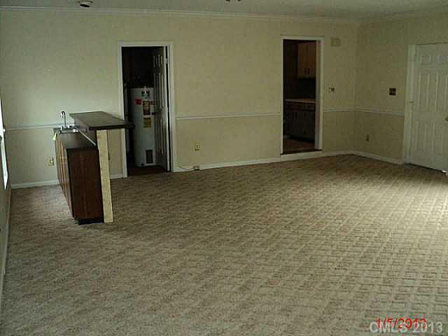 5446 Elizabeth Road Charlotte NC 28269