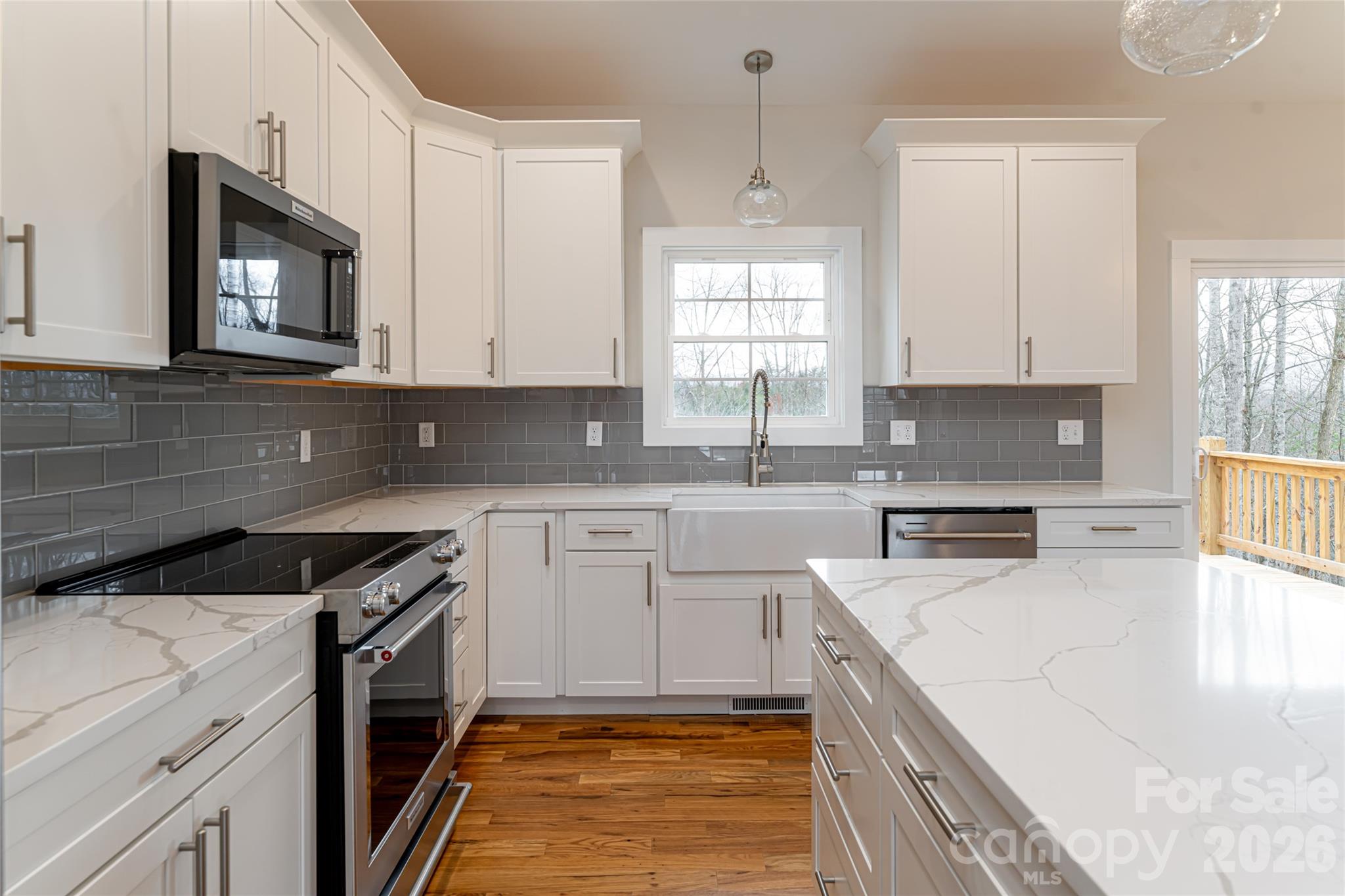 224 Country Drive Mars Hill NC 28754