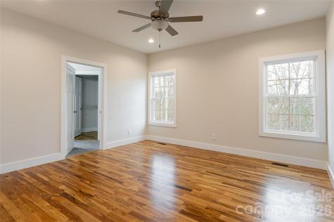 224 Country Drive Mars Hill NC 28754