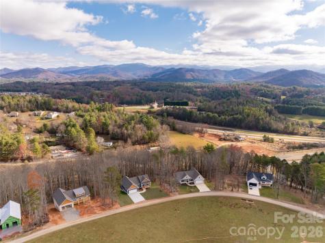 224 Country Drive Mars Hill NC 28754