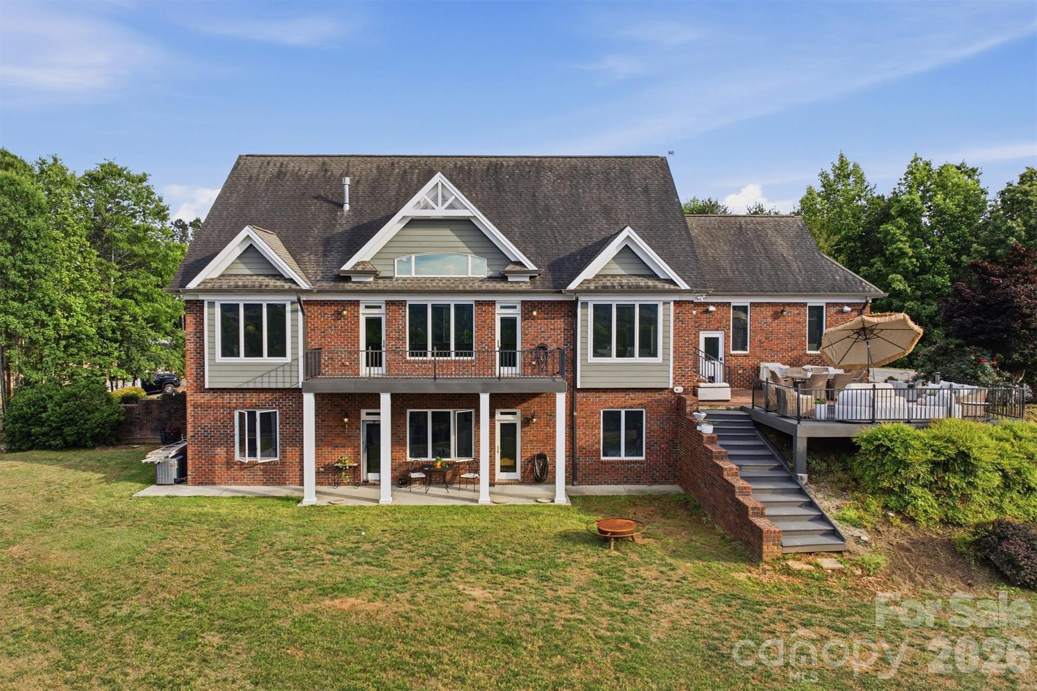 5230 Roy Mcgalliard Avenue Morganton NC 28655