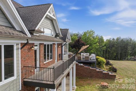 5230 Roy Mcgalliard Avenue Morganton NC 28655