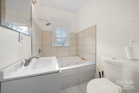 225 Flint Street Charlotte NC 28216