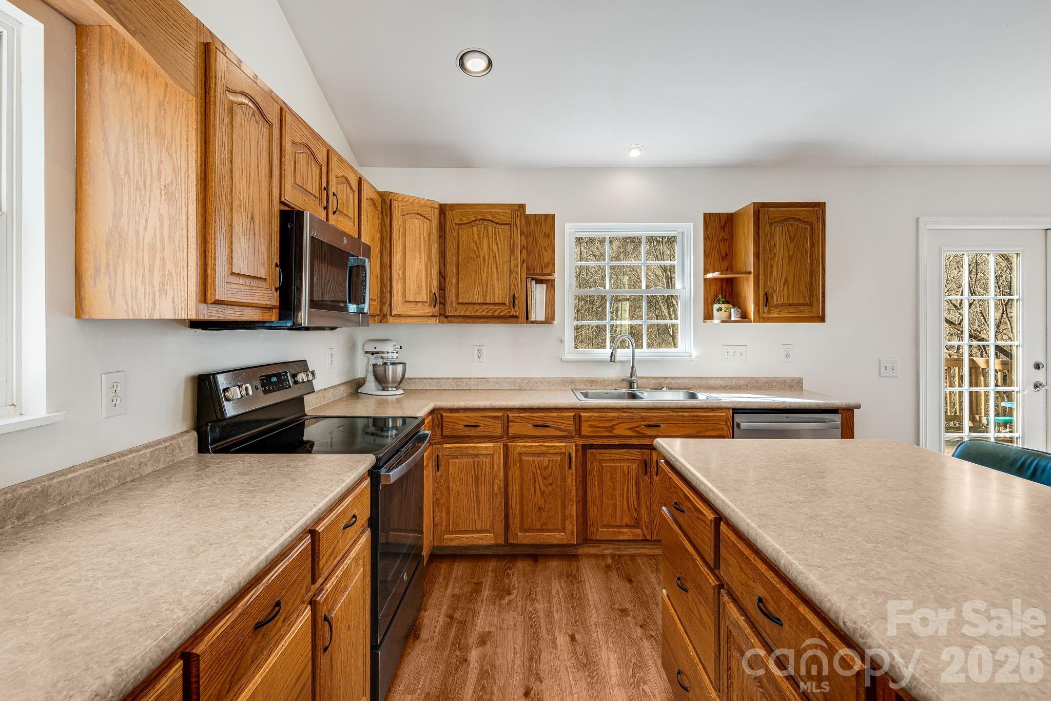 348 Big Raven Lane Saluda NC 28773