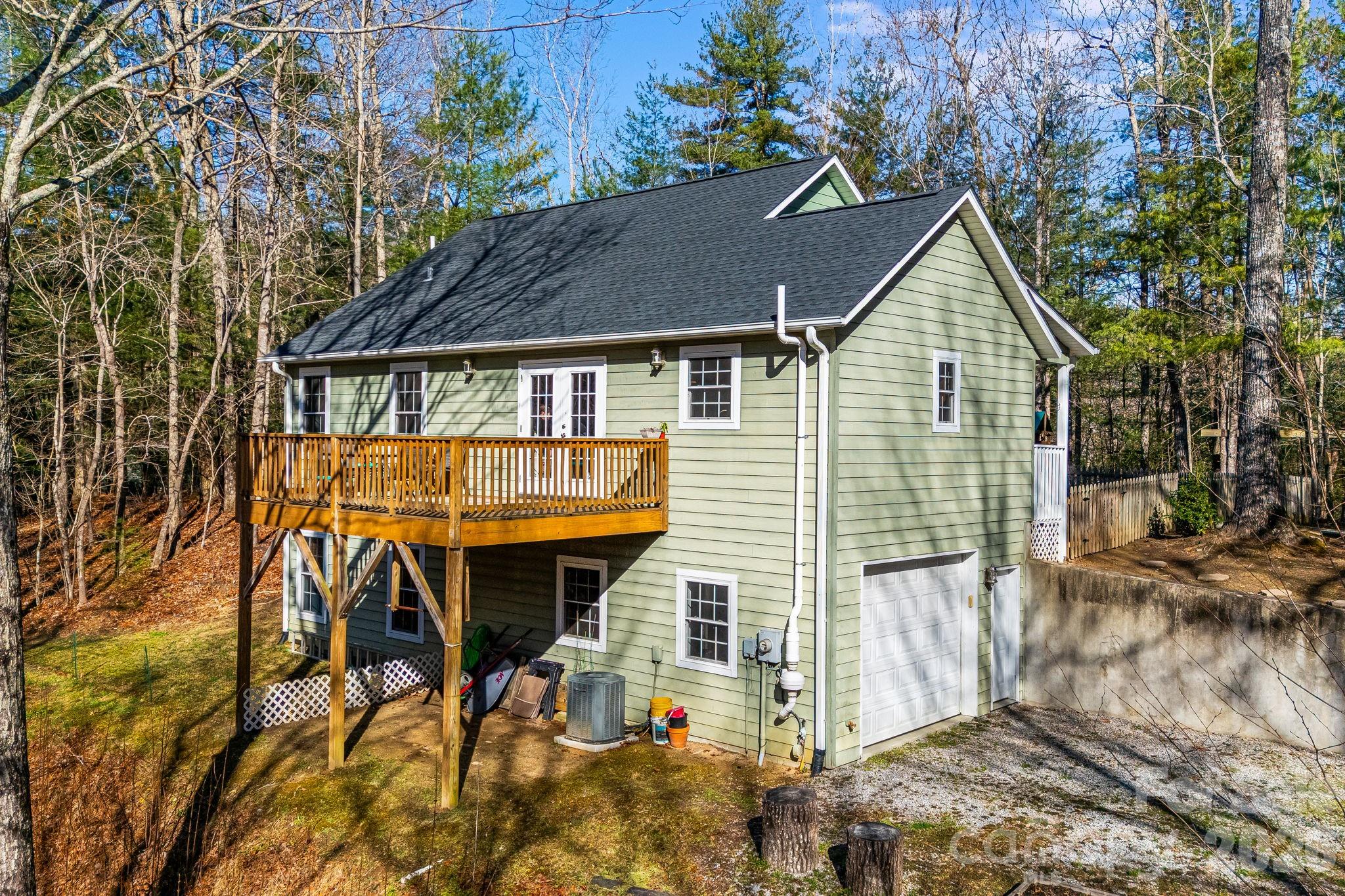 348 Big Raven Lane Saluda NC 28773