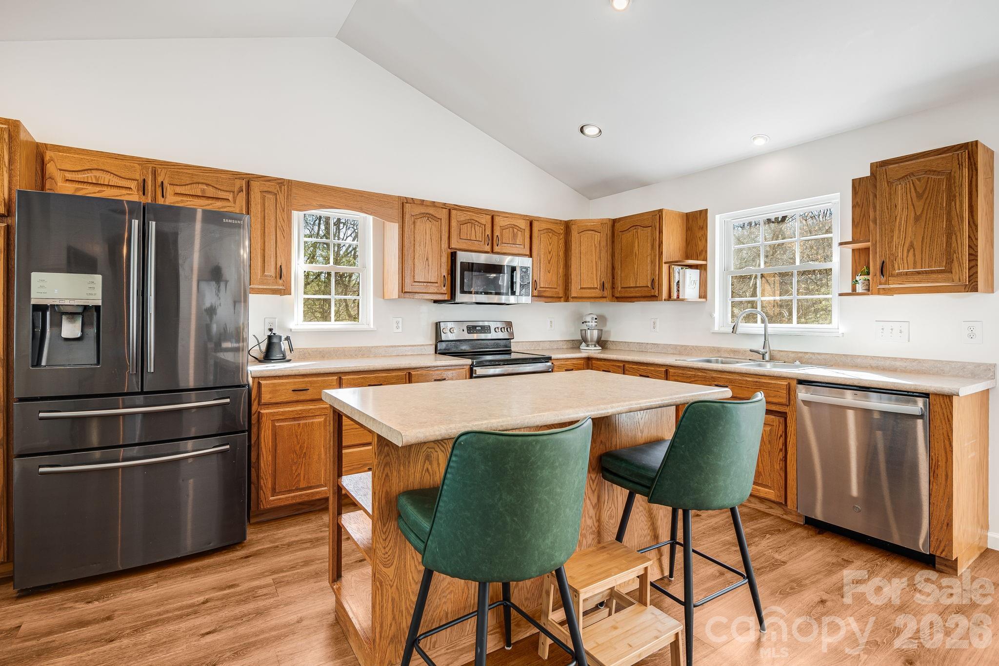 348 Big Raven Lane Saluda NC 28773